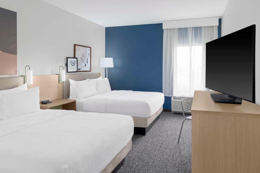 Photo of Bedroom in Lansing