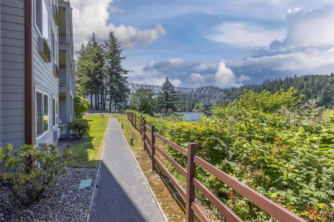 Photo of Others in Cascade Locks