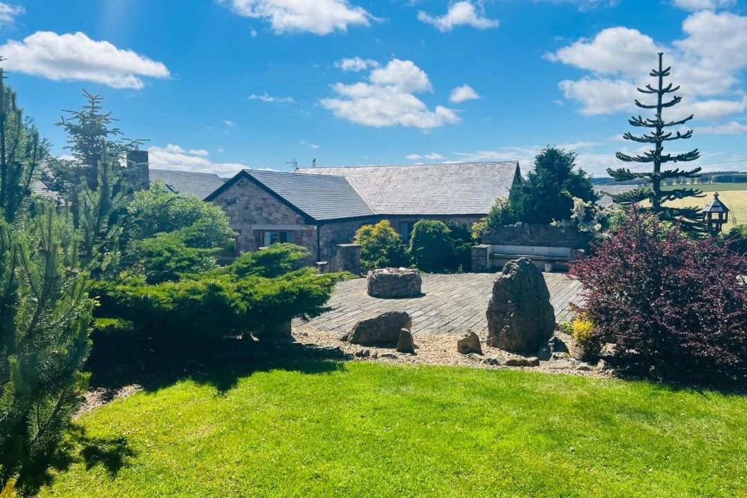 Photo of Others in Heriot