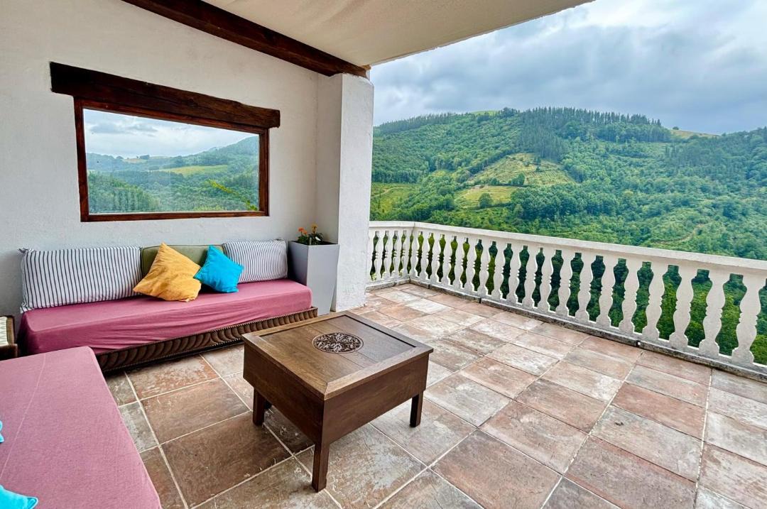 Photo of Patio Balcony in Beintza-Labaien