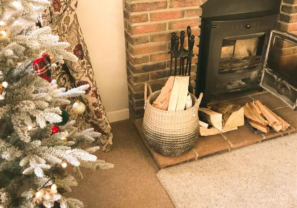 Photo of Others in Bacton