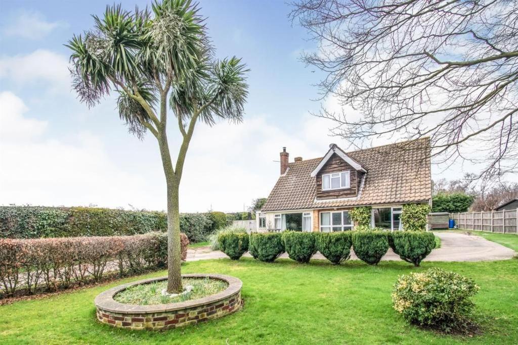 Photo of Others in Bacton