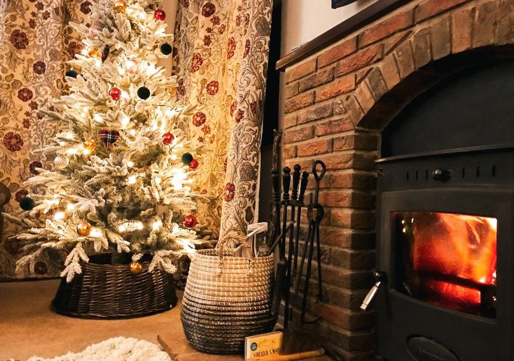 Photo of Others in Bacton