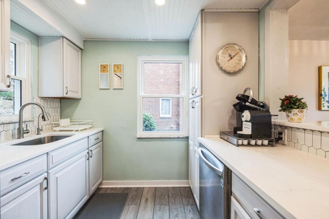 Photo of Kitchen in Level Green