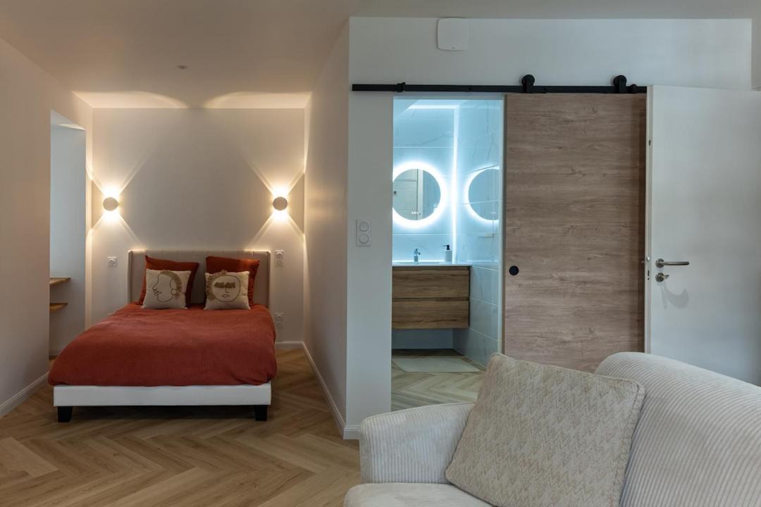 Photo of Bedroom in Campeneac