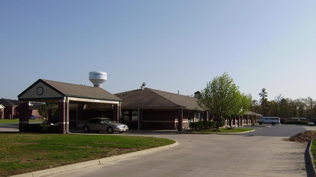 Photo of Others in White Hall