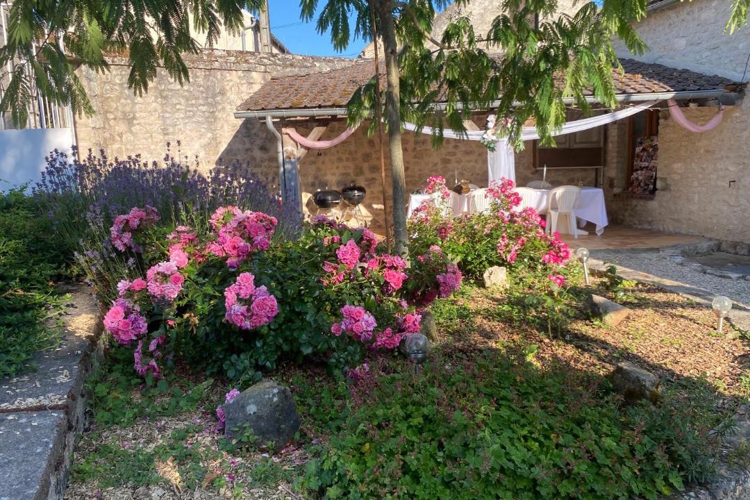 Photo of Others in Poligny