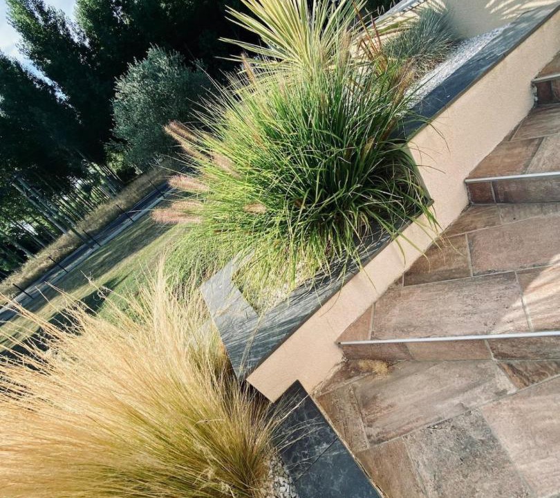 Photo of Others in Longue-Jumelles