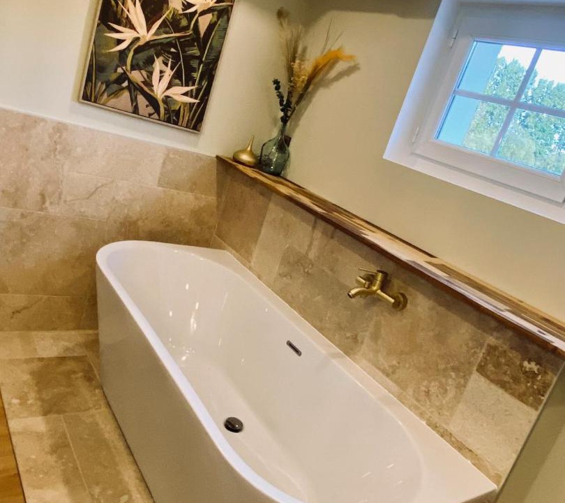 Photo of Bathroom in Longue-Jumelles