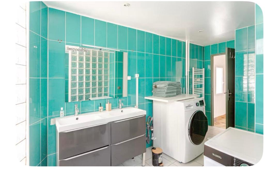 Photo of Bathroom in Villiers-le-Bel