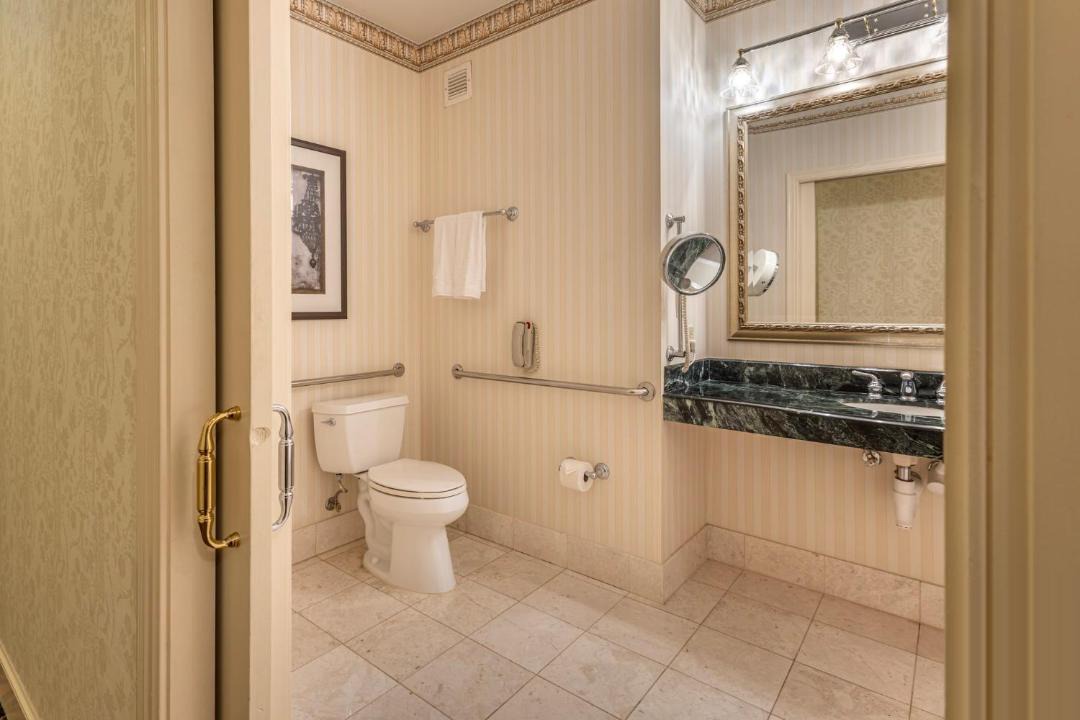 Photo of Others in Financial District