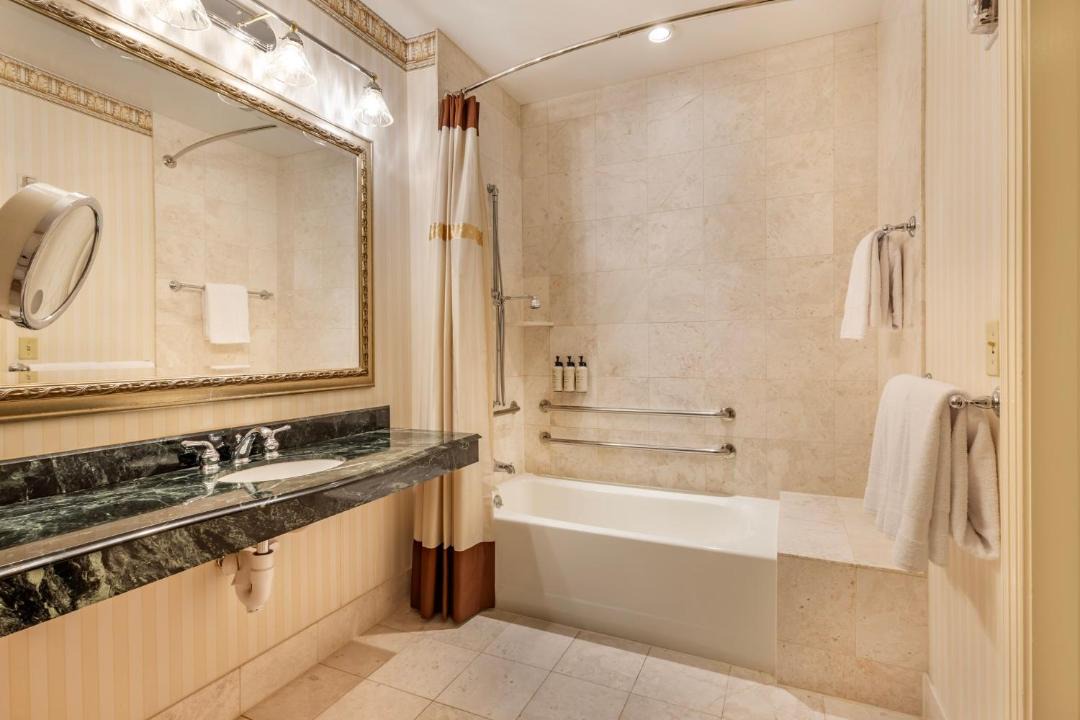 Photo of Others in Financial District