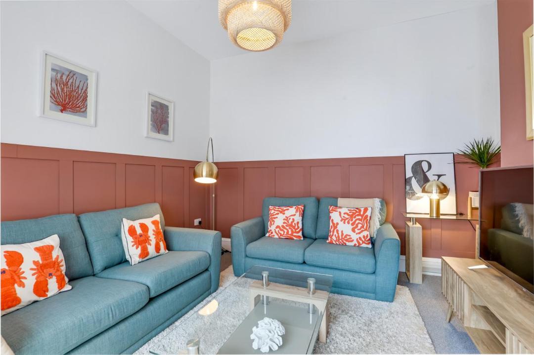 Photo of Others in Roker