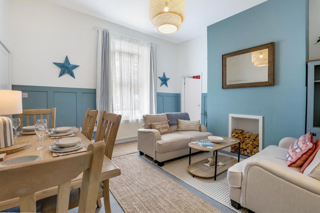 Photo of Others in Roker