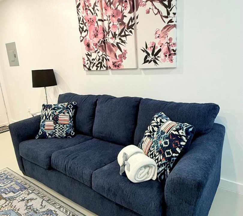 Photo of Livingroom in April Sound