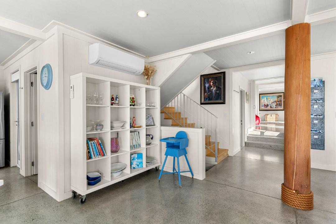 Photo of Others in Algies Bay