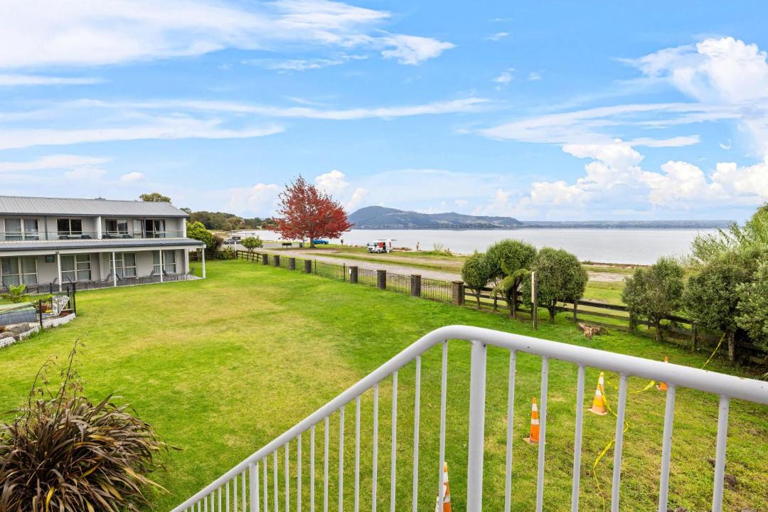 Photo of Others in Holdens Bay