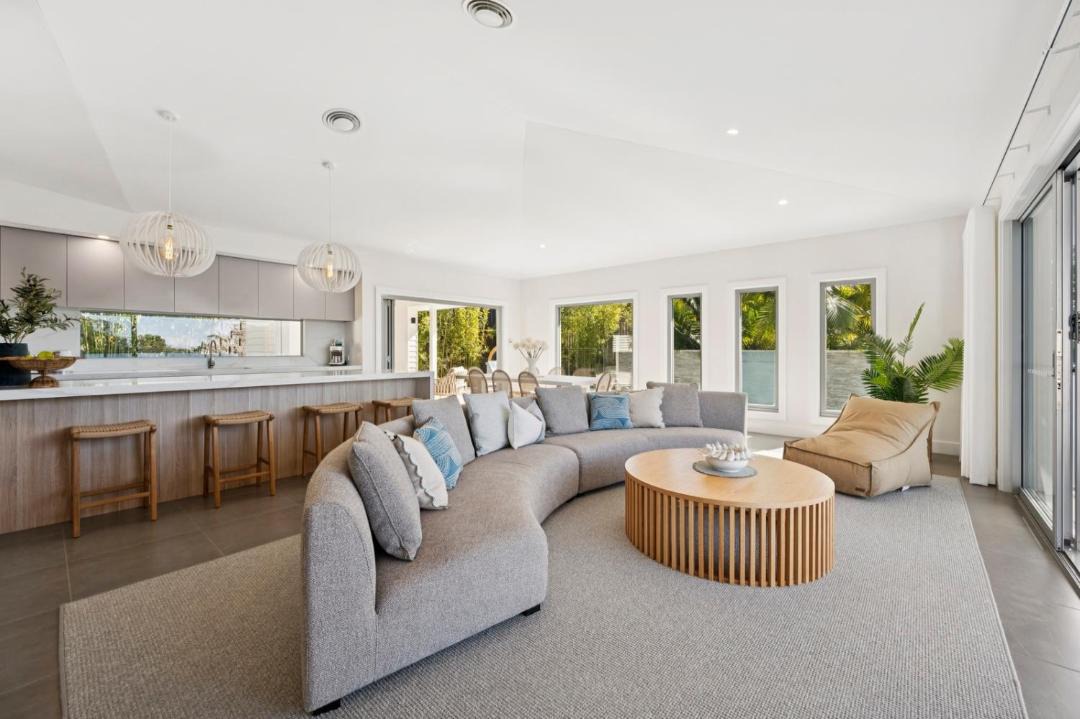 Photo of Others in Korora