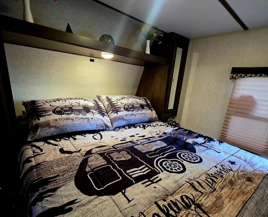 Photo of Bedroom in Lakeland