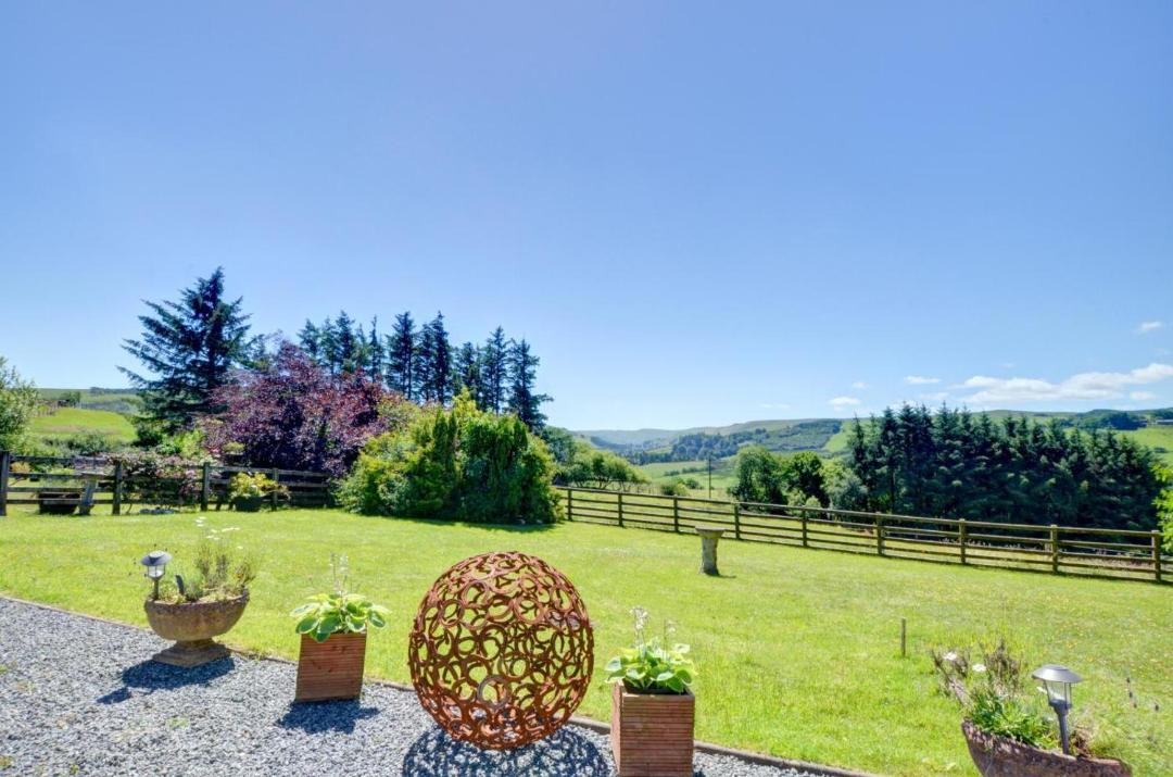 Photo of Others in Llangurig