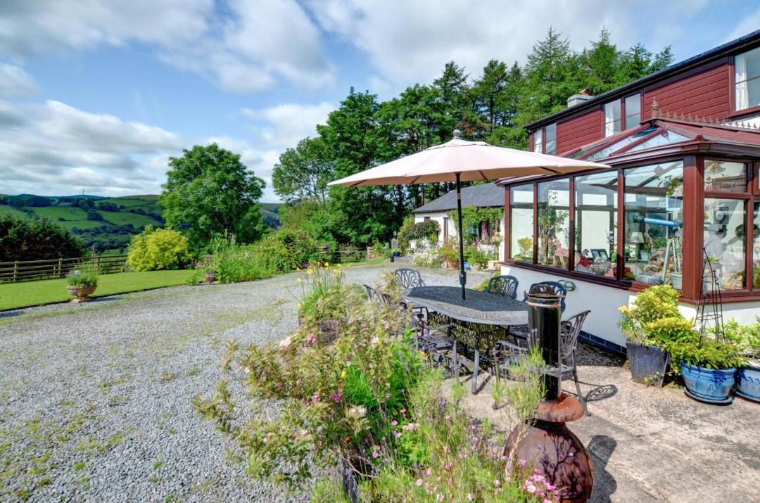 Photo of Others in Llangurig