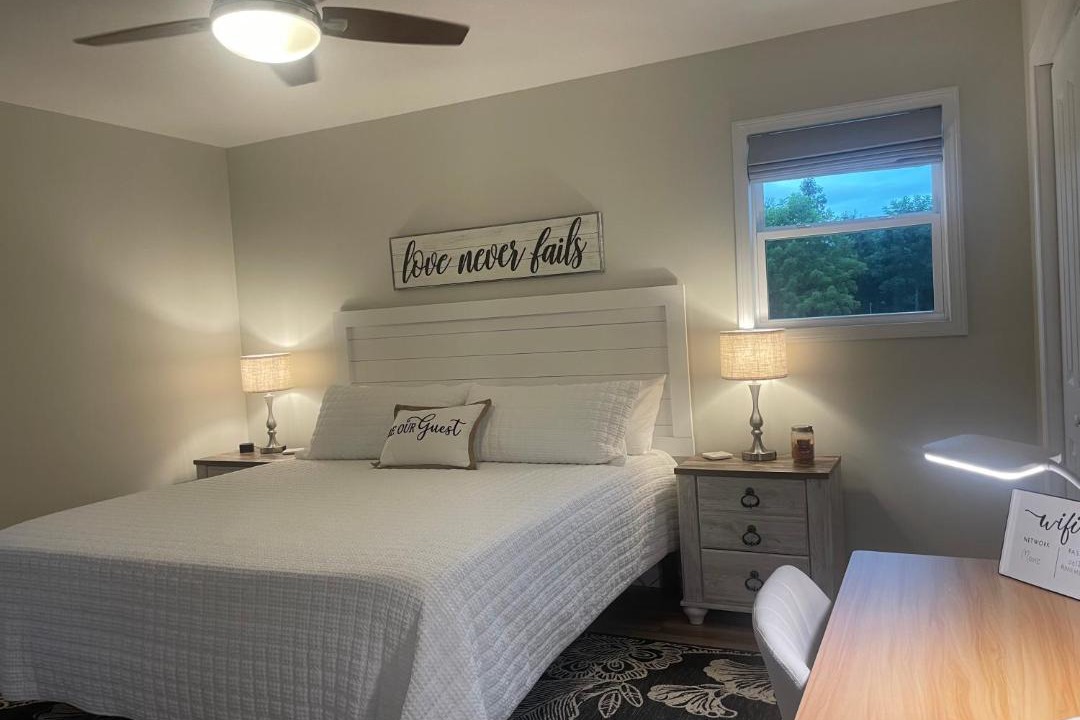 Photo of Bedroom in Smith