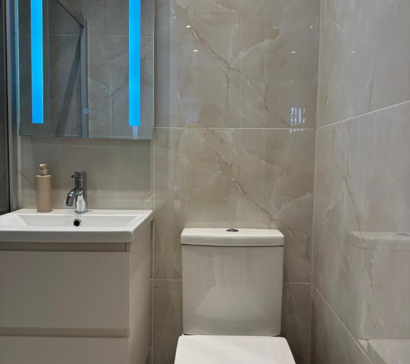 Photo of Bathroom in Heston