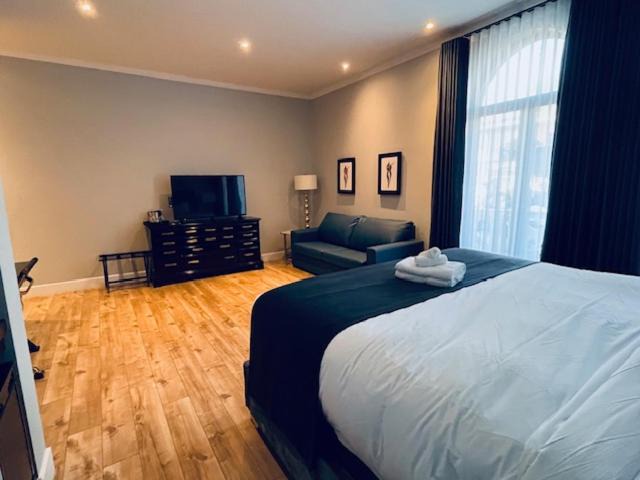 Photo of Bedroom in Baie-St-Paul