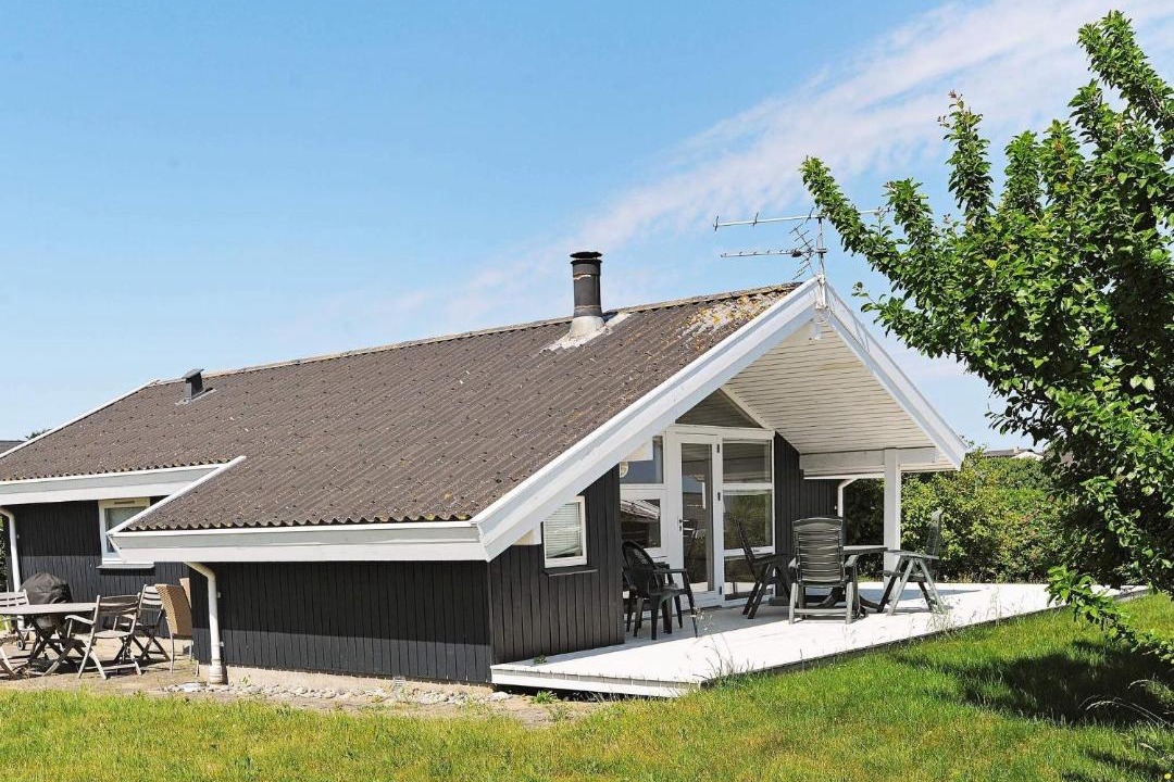 Photo of Others in Helnæs By