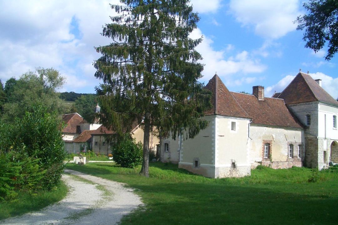 Photo of Buildings in Bucey-en-Othe