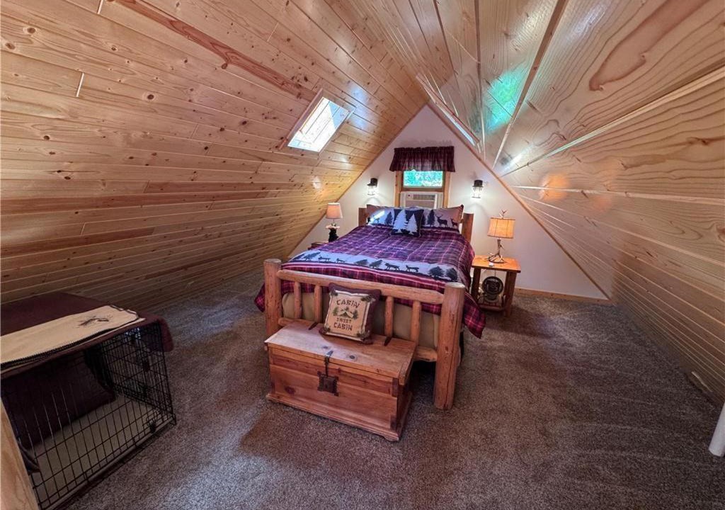 Photo of Bedroom in Brill