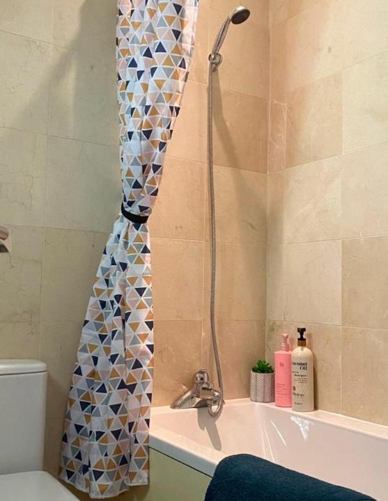 Photo of Bathroom in Hanger Hill