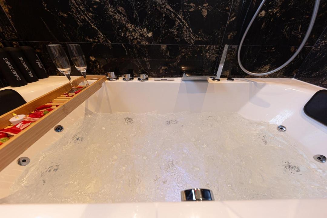 Photo of Bathroom in Aulnay-sous-Bois