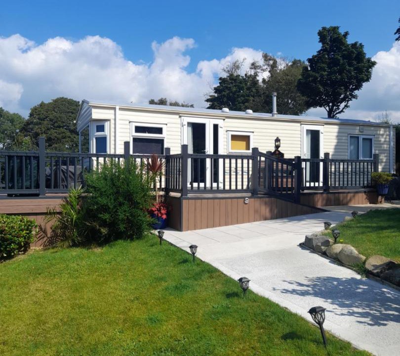 Photo of Others in Dinas