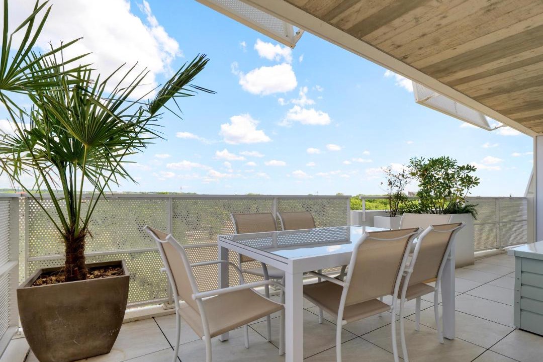 Photo of Patio Balcony in Lattes