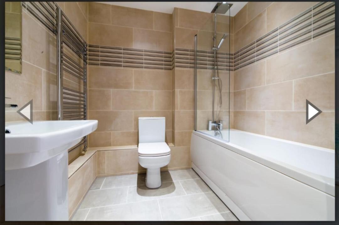 Photo of Bathroom in Alibon