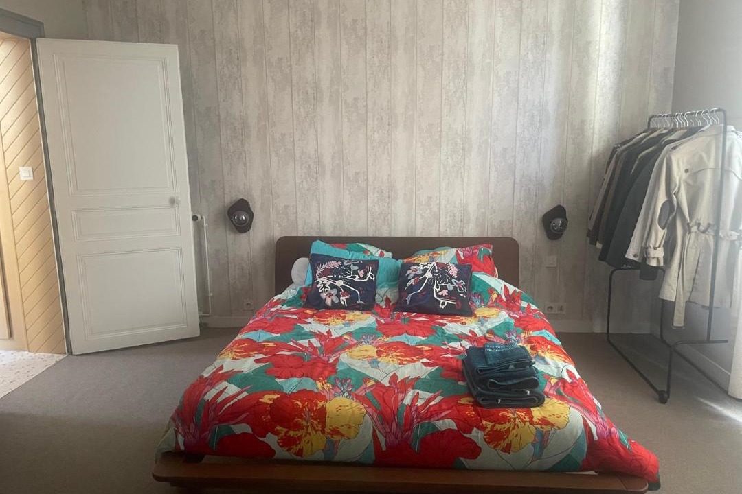 Photo of Others in Flore