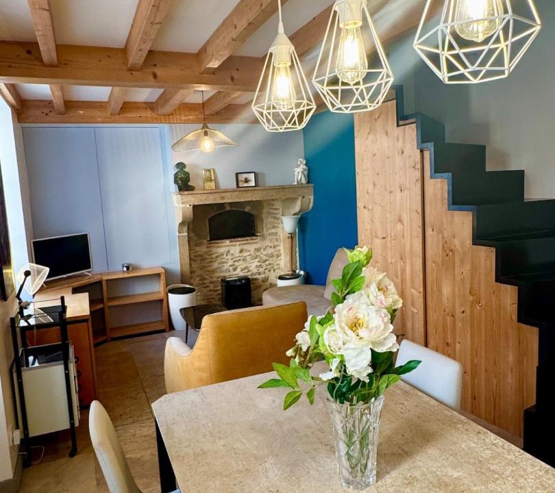 Photo of Others in Fixin