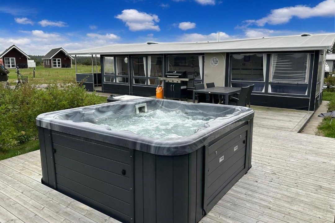 Photo of Others in Lokken