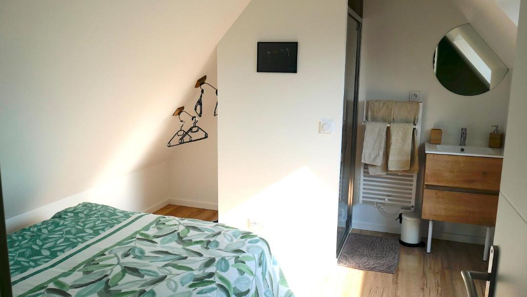 Photo of Bedroom in Yvre-l'Eveque