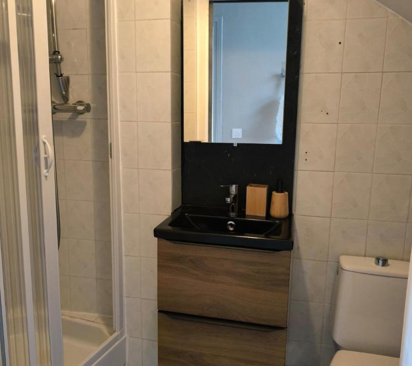 Photo of Bathroom in Nemours