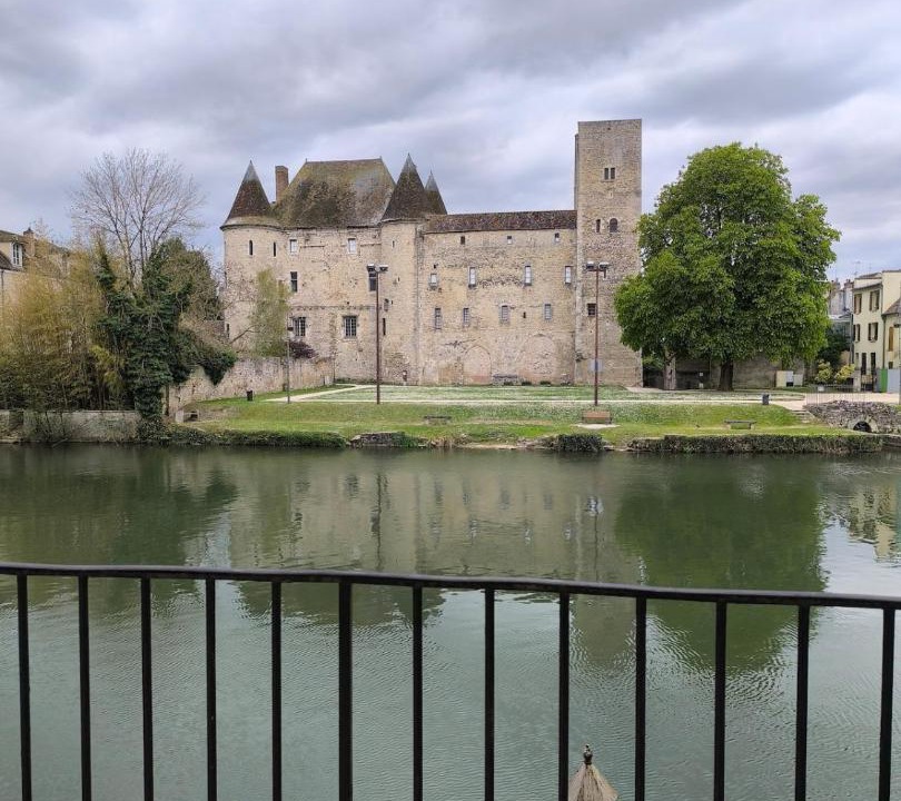 Photo of Others in Nemours