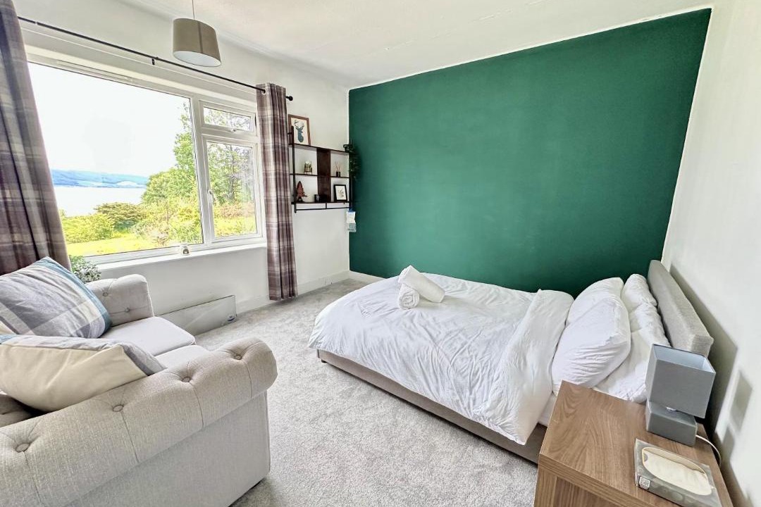 Photo of Bedroom in Inveraray