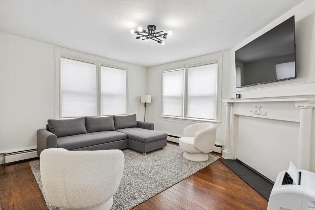 Photo of Others in Federal Hill