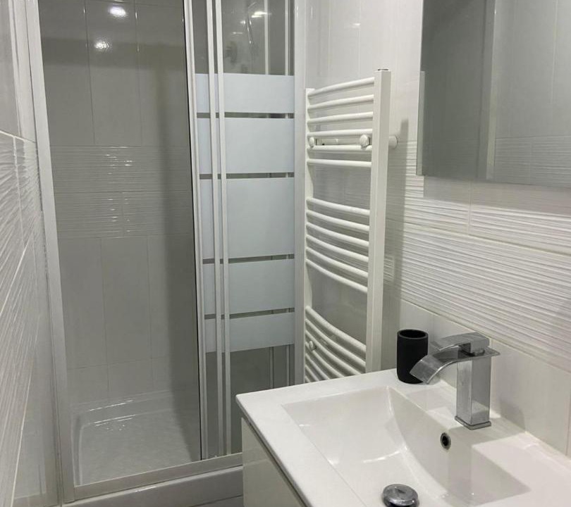 Photo of Bathroom in Chateaudun