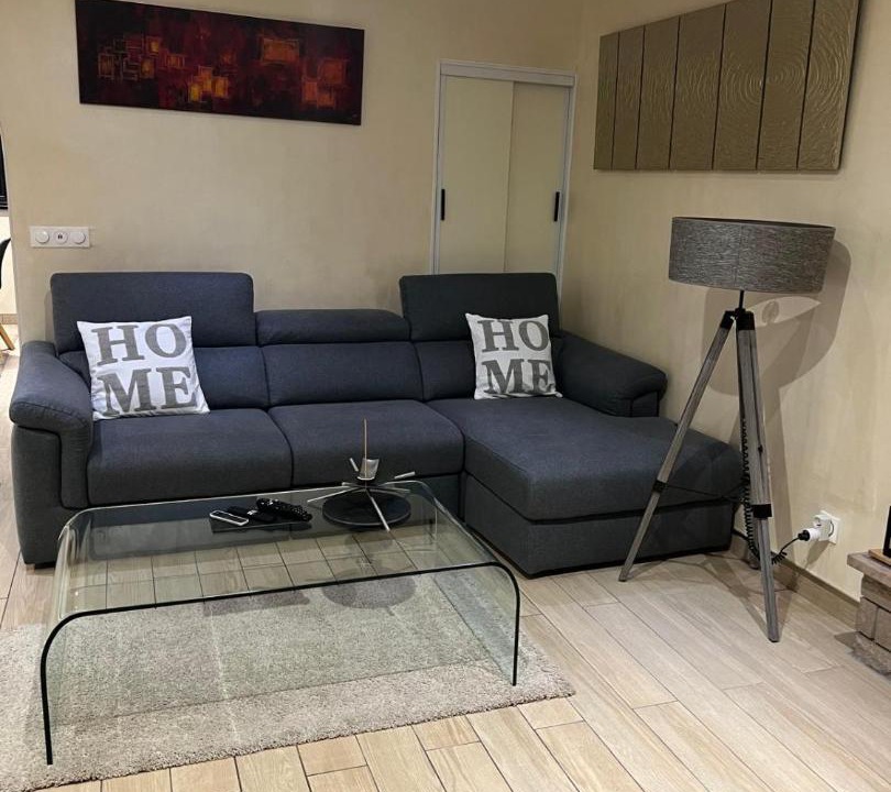 Photo of Livingroom in Vetraz-Monthoux
