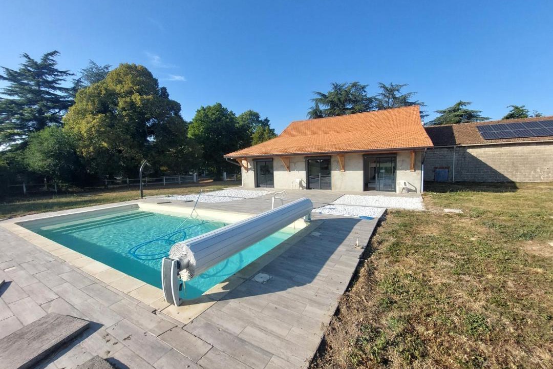 Photo of Others in Saint-Martial-d'Artenset