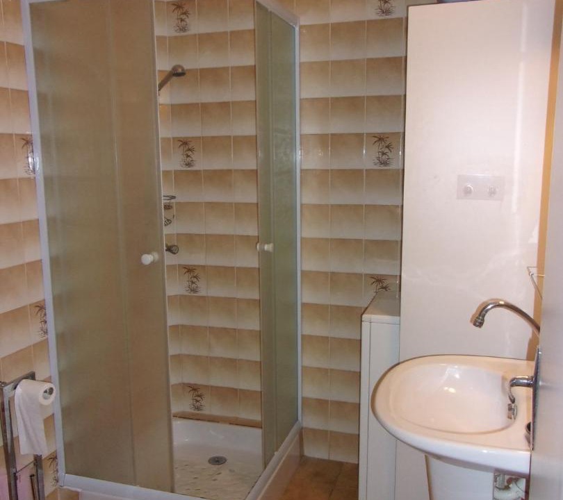 Photo of Bathroom in Laroque
