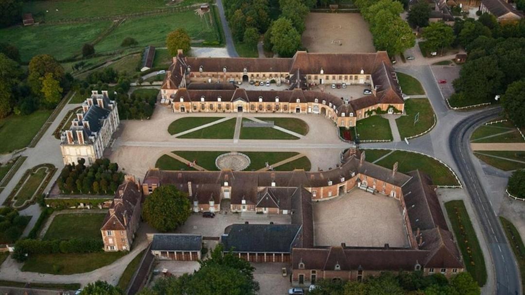 Photo of Buildings in Le Merlerault