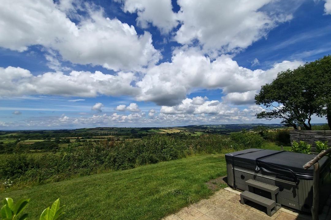 Photo of Others in Tunley